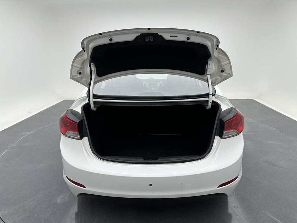 Hyundai Elantra 2012 модификация 1.6L автоматическое Fashion – фото 20