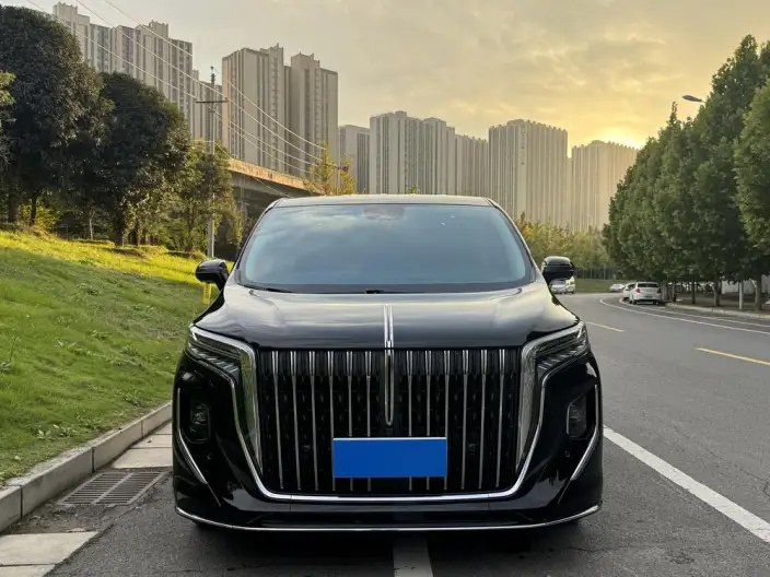 HONGQI HQ9 2022 Model Smart Flag Enjoy Edition
