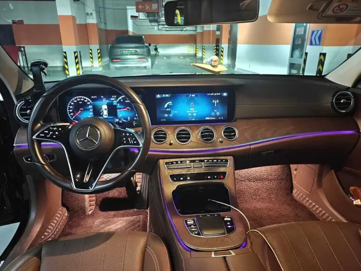 Mercedes-Benz E-Class 2023 Model E 300 L Luxury Model sedan – фото 7