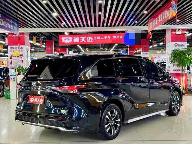 Granvia 2023 Model Intelligent Hybrid 2.5L Deluxe Edition – фото 6