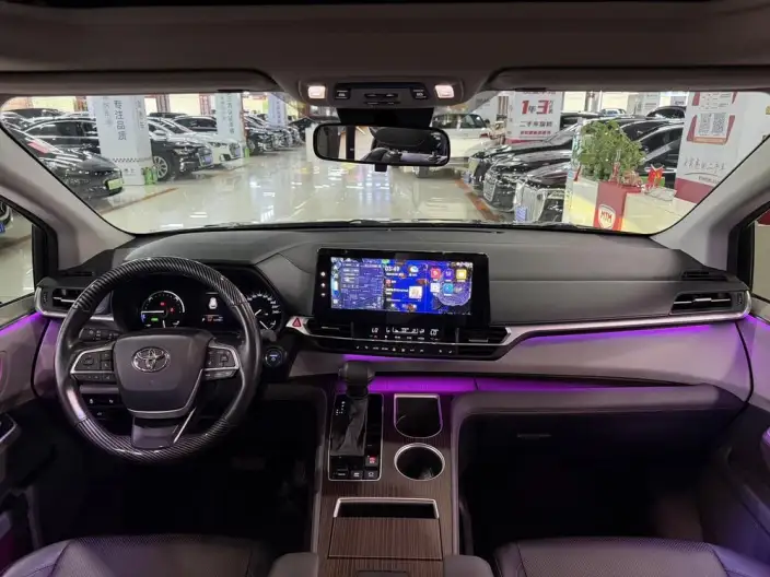Granvia 2023 Model Intelligent Hybrid 2.5L Deluxe Edition – фото 9