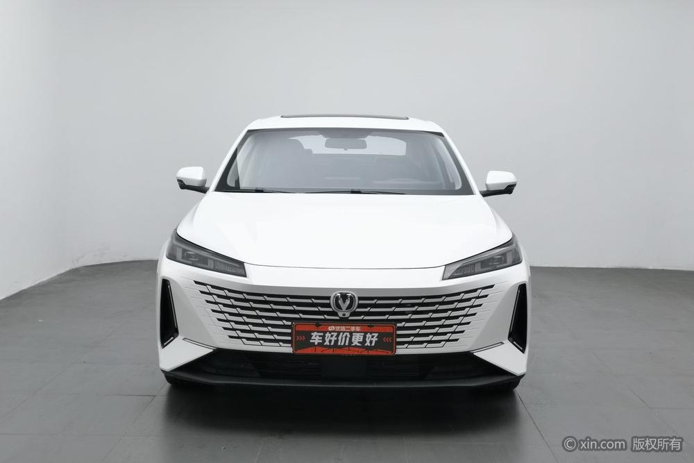 Changan Yida 2023 1.5T GDI Automatic Navigator – фото 2