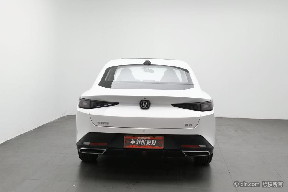 Changan Yida 2023 1.5T GDI Automatic Navigator – фото 3