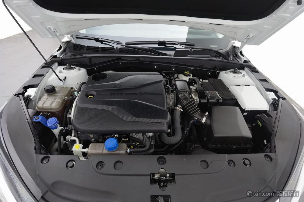 Changan Yida 2023 1.5T GDI Automatic Navigator – фото 5