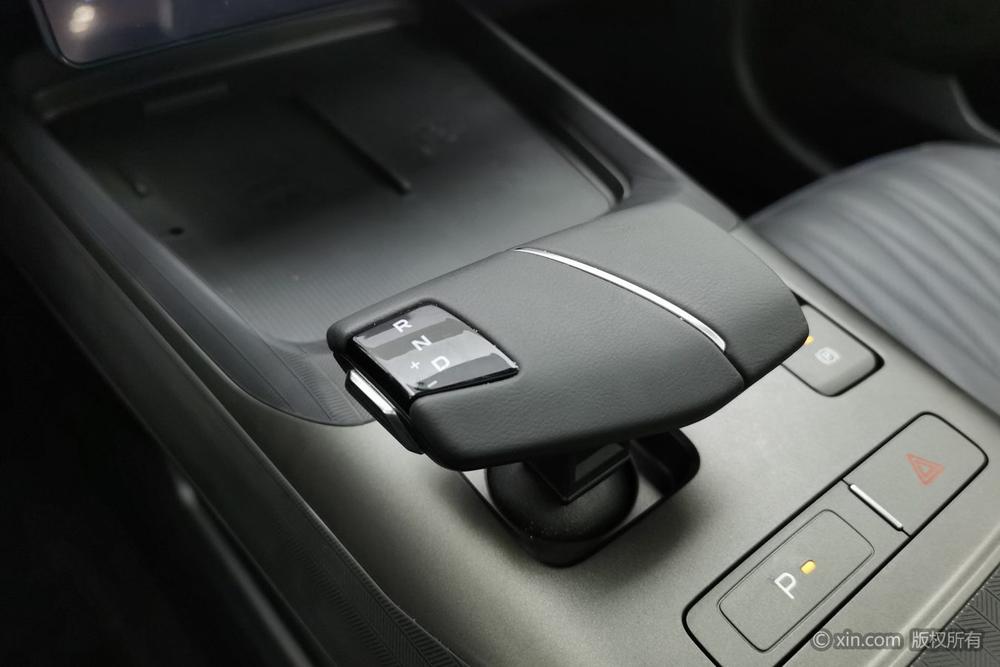 Changan Yida 2023 1.5T GDI Automatic Navigator – фото 15