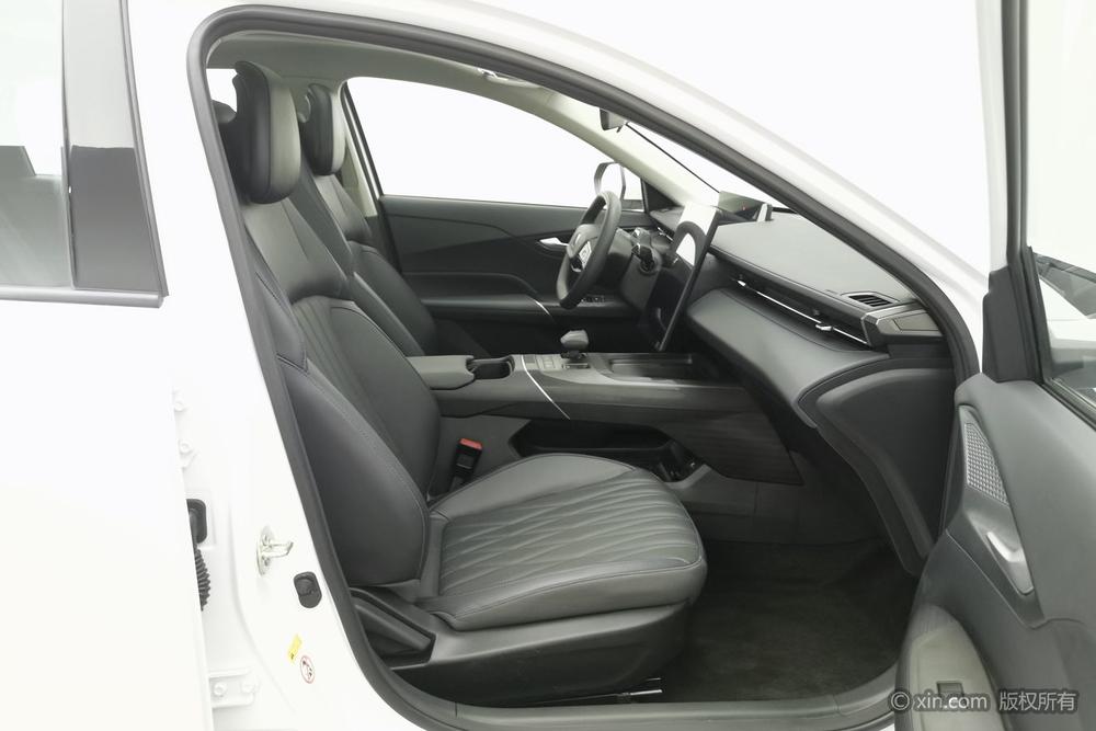 Changan Yida 2023 1.5T GDI Automatic Navigator – фото 19