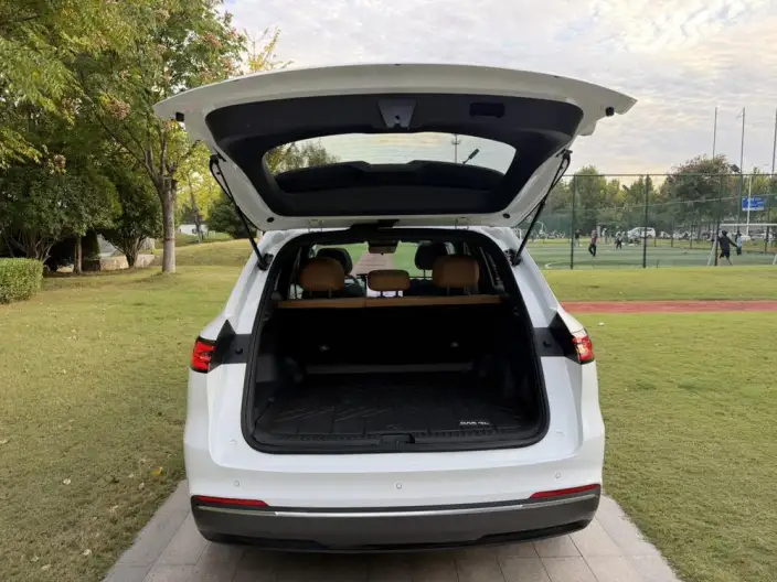 Galaxy Starship 7 EM-i 2025 Model 120KM Tiggo + Edition – фото 10