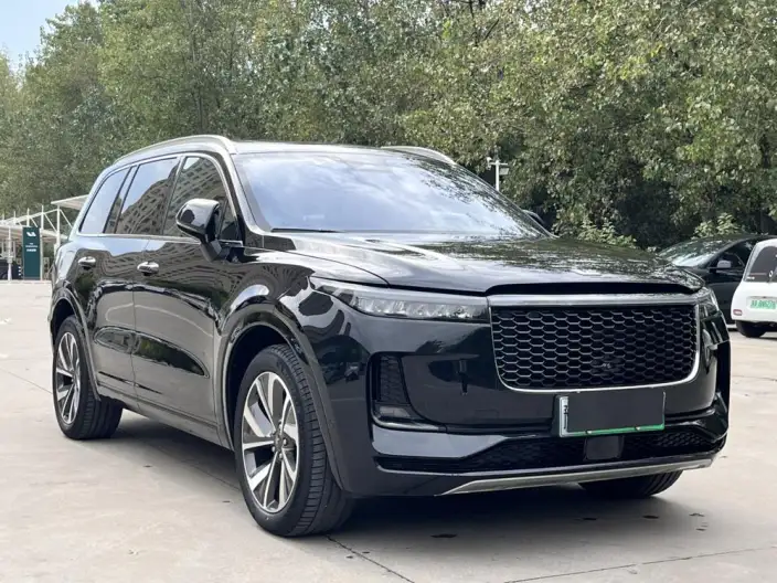 Li Auto ONE 2021 Model Extended Range 6 seat Edition – фото 3