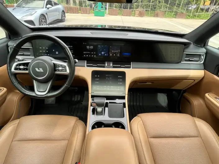Li Auto ONE 2021 Model Extended Range 6 seat Edition – фото 10