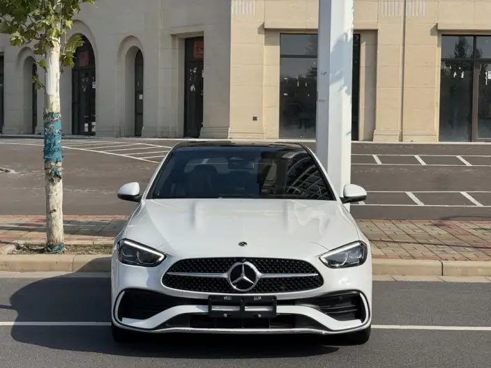 Mercedes-Benz C-Class 2022 Model C 260 L Sports Edition – фото 2