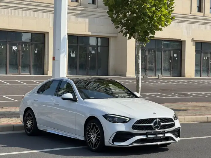 Mercedes-Benz C-Class 2022 Model C 260 L Sports Edition – фото 3
