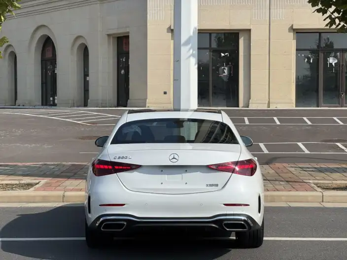 Mercedes-Benz C-Class 2022 Model C 260 L Sports Edition – фото 6