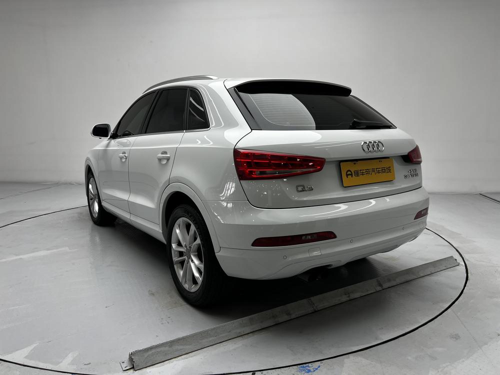 Audi Q3 2015 30 TFSI Progress – фото 5