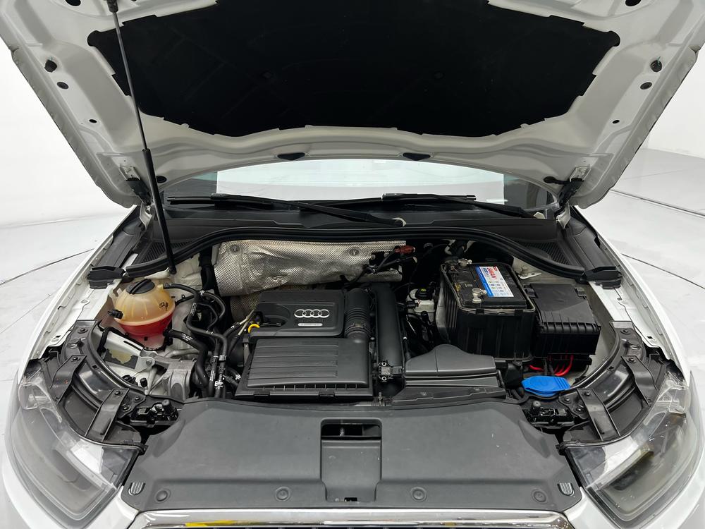 Audi Q3 2015 30 TFSI Progress – фото 10