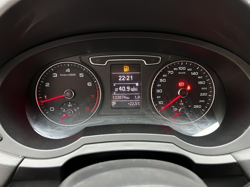 Audi Q3 2015 30 TFSI Progress – фото 15