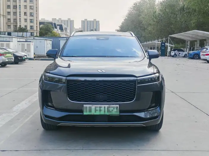 Li Auto ONE 2021 Model Extended Range 6 seat Edition – фото 2