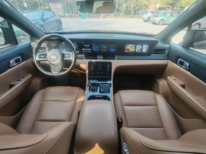 Li Auto ONE 2021 Model Extended Range 6 seat Edition – фото 7