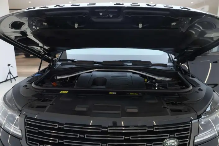 Range Rover Sport 2024 Model 400PS DYNAMIC SE – фото 8