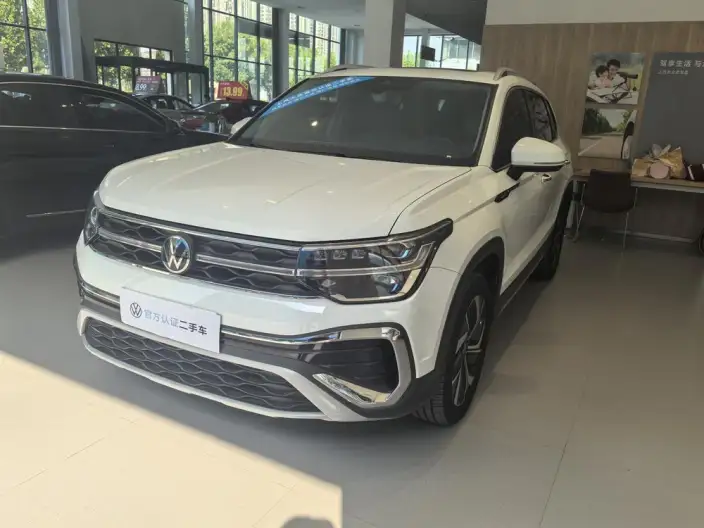 Volkswagen Tharu 2024 Model 300TSI 2WD Full Moon Edition