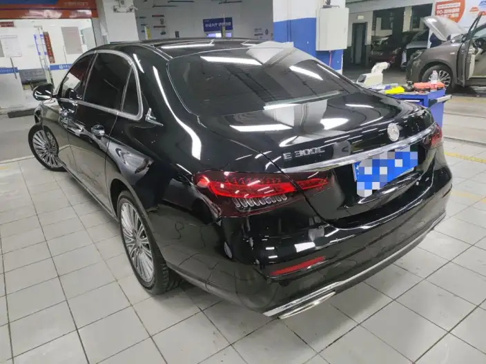 Mercedes-Benz E-Class 2023 Model Facelift E 300 L Luxury Model sedan – фото 3