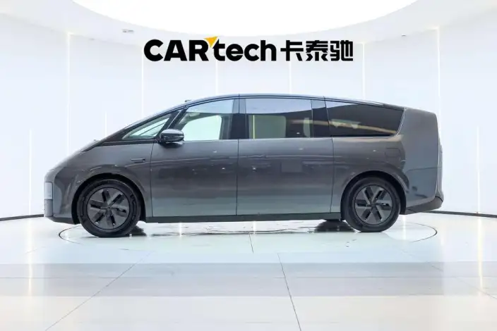 Li Auto MEGA 2024 Model Ultra Edition
