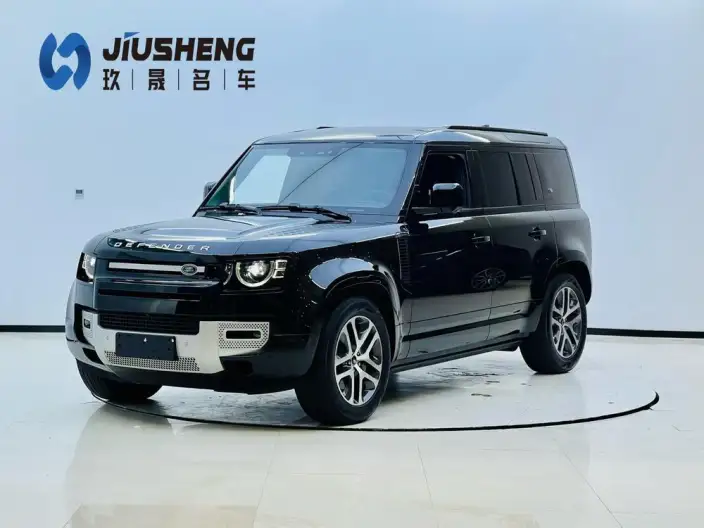 Land Rover Defender 2024 Model 110 3.0T P400 XS