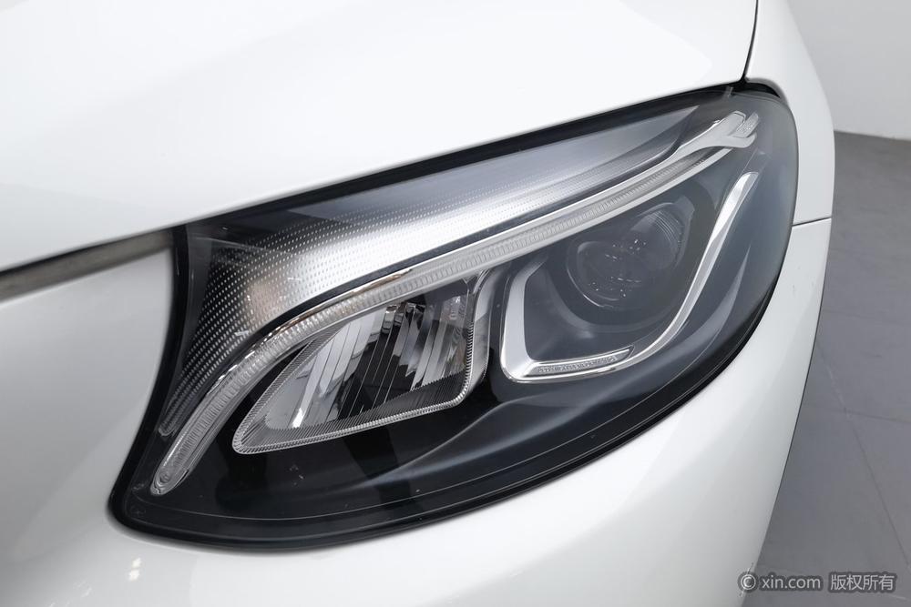Mercedes-Benz GLC 2017 GLC 260 4MATIC Dynamic – фото 7