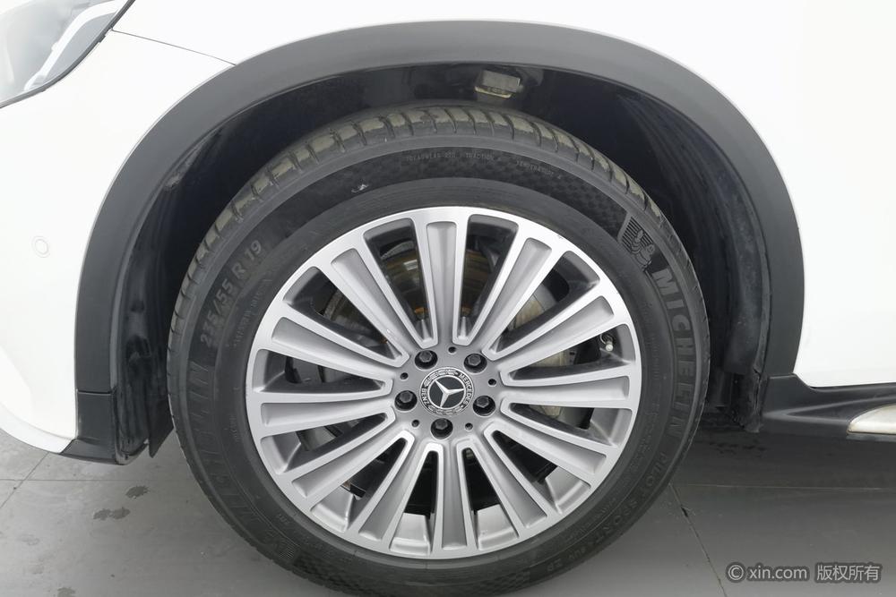Mercedes-Benz GLC 2017 GLC 260 4MATIC Dynamic – фото 8
