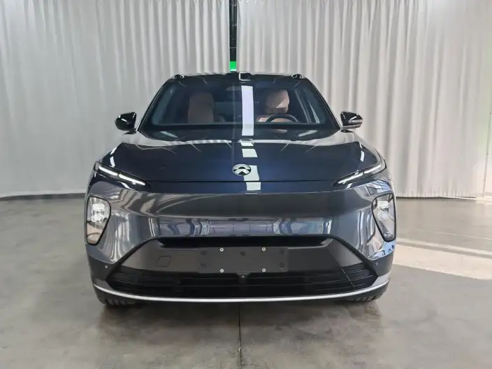 NIO ES8 2024 Model 75kWh