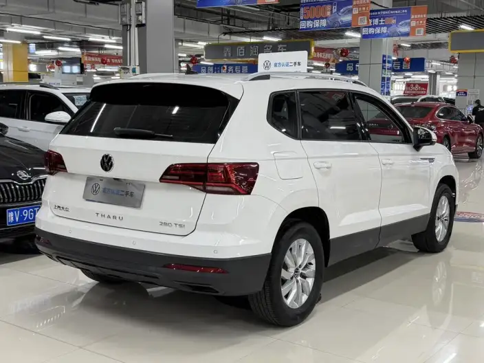 Volkswagen Tharu 2022 Model 280TSI 2WD Fashion edition – фото 5