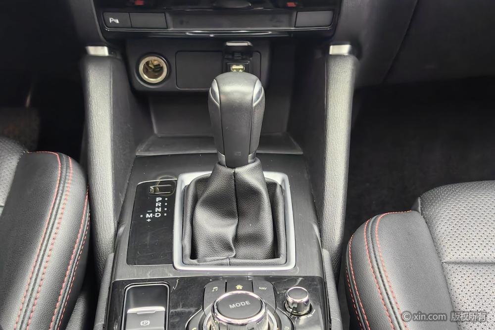 Mazda CX-5 2015 модификация 2.0L автоматическое 2WD Urban type – фото 15