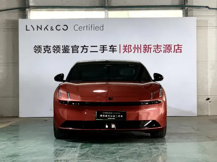 **Lynk & Co Z10** 2024 Model 95kWh 766km Rear Drive Max