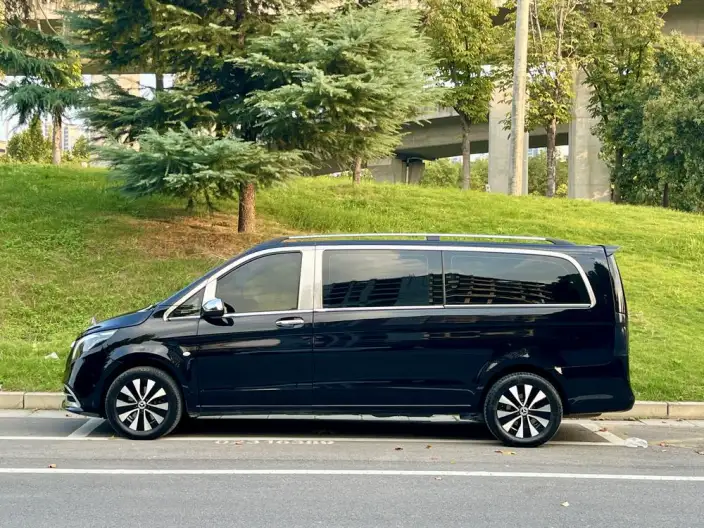 Viano 2021 Model 2.0T Elite Edition 7 seat – фото 4