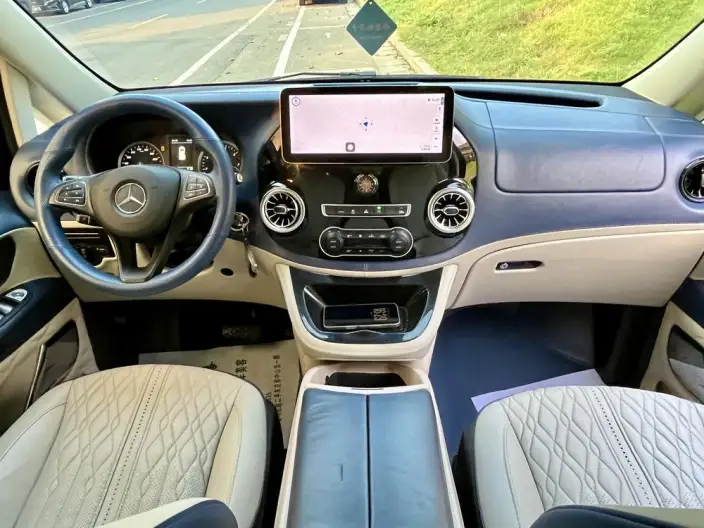 Viano 2021 Model 2.0T Elite Edition 7 seat – фото 10