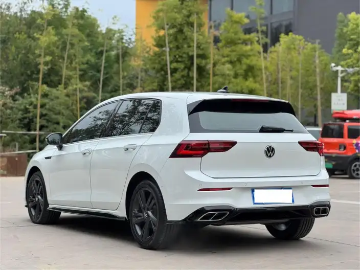 Volkswagen Golf 2023 Model 280TSI DSG R-Line Lite