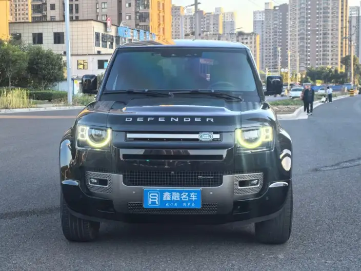 Land Rover Defender 2022 Model 110 P400 X-Dynamic HSE