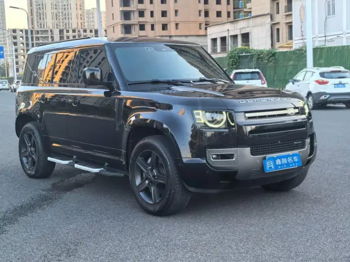 Land Rover Defender 2022 Model 110 P400 X-Dynamic HSE