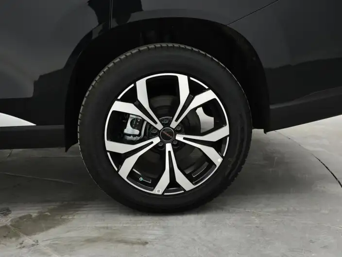 EXEED Lanyue 2025 Model 400T 2WD Xingchen Edition 7 seat – фото 9