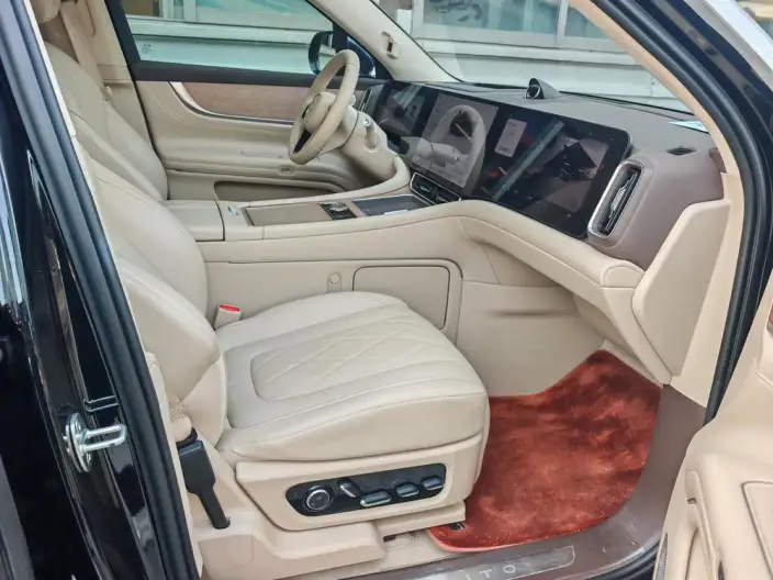 Aito M9 2024 Model Extended Range Ultra VI seat Edition – фото 6