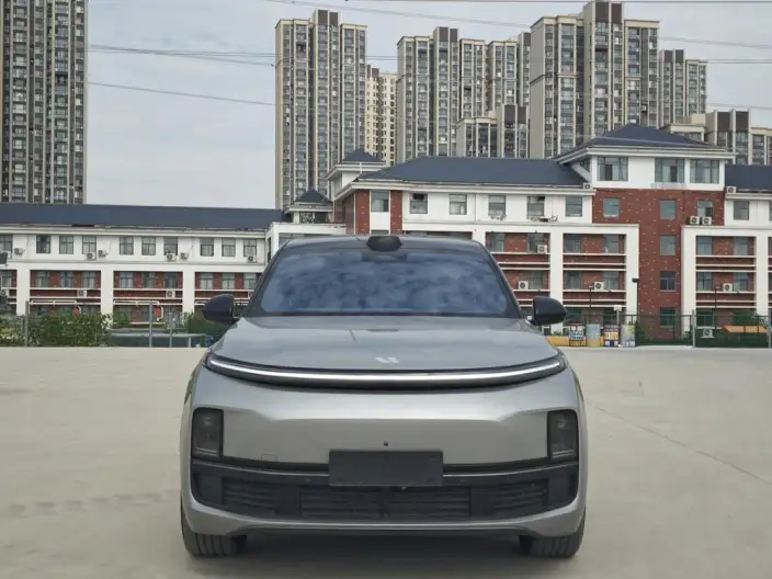 Li Auto L8 2023 Model Max Edition