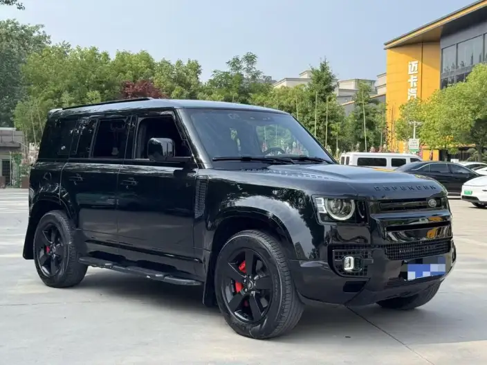 Land Rover Defender 2024 Model 110 3.0T P400 X-Dynamic HSE