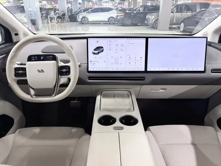 Li Auto i8 2025 Model Standard Edition – фото 8