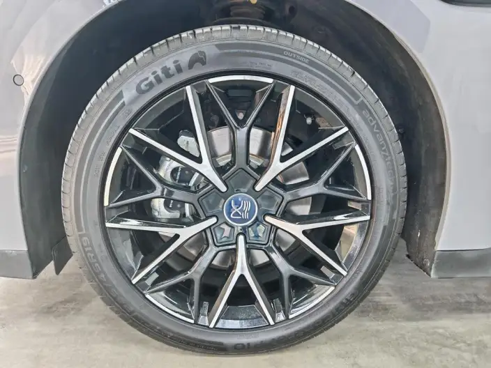 BYD Han EV 2025 Model Smart Driving Edition 506KM Noble Model – фото 10