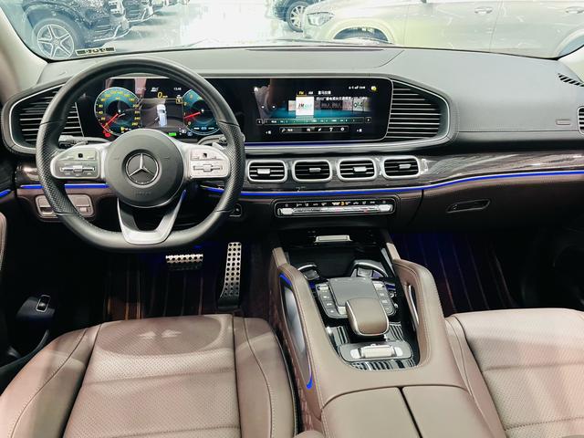 Mercedes-Benz GLS 2023 GLS 450 4MATIC Stylish – фото 44