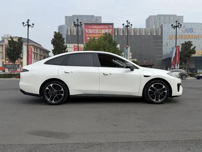 AION RT 2026 Model 650 Zhizun Edition – фото 7