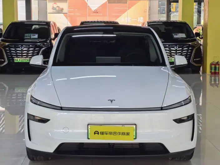 Model Y 2025 Model Rear-wheel drive version