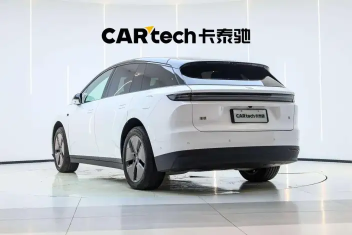 Li Auto i6 2025 Model 2WD Standard Edition – фото 5