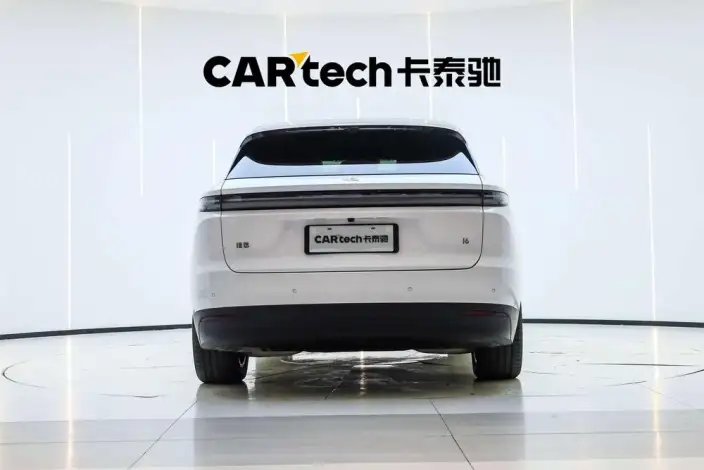 Li Auto i6 2025 Model 2WD Standard Edition – фото 6