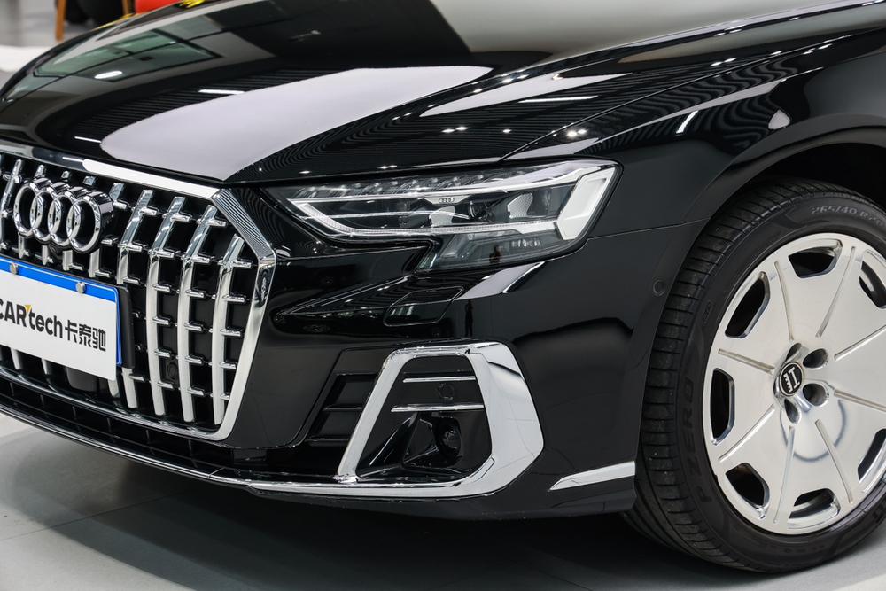 Audi A8 2022 A8L Horch Founders Edition LeGenerationdary – фото 9