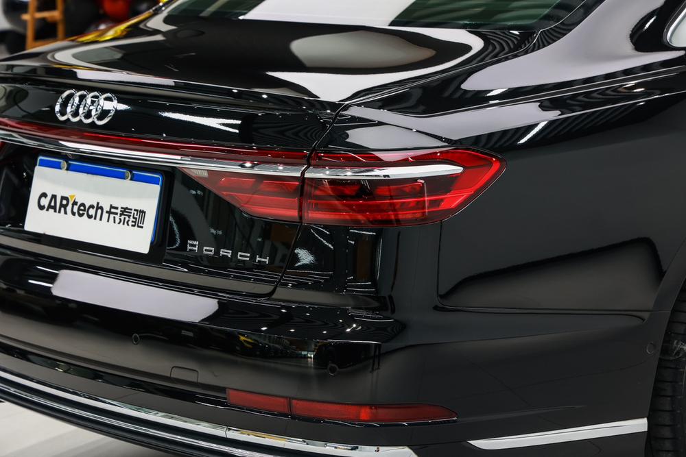 Audi A8 2022 A8L Horch Founders Edition LeGenerationdary – фото 11